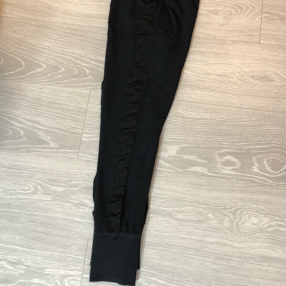 Aware by Vero Moda Sweatpants - Picture 3 of 4